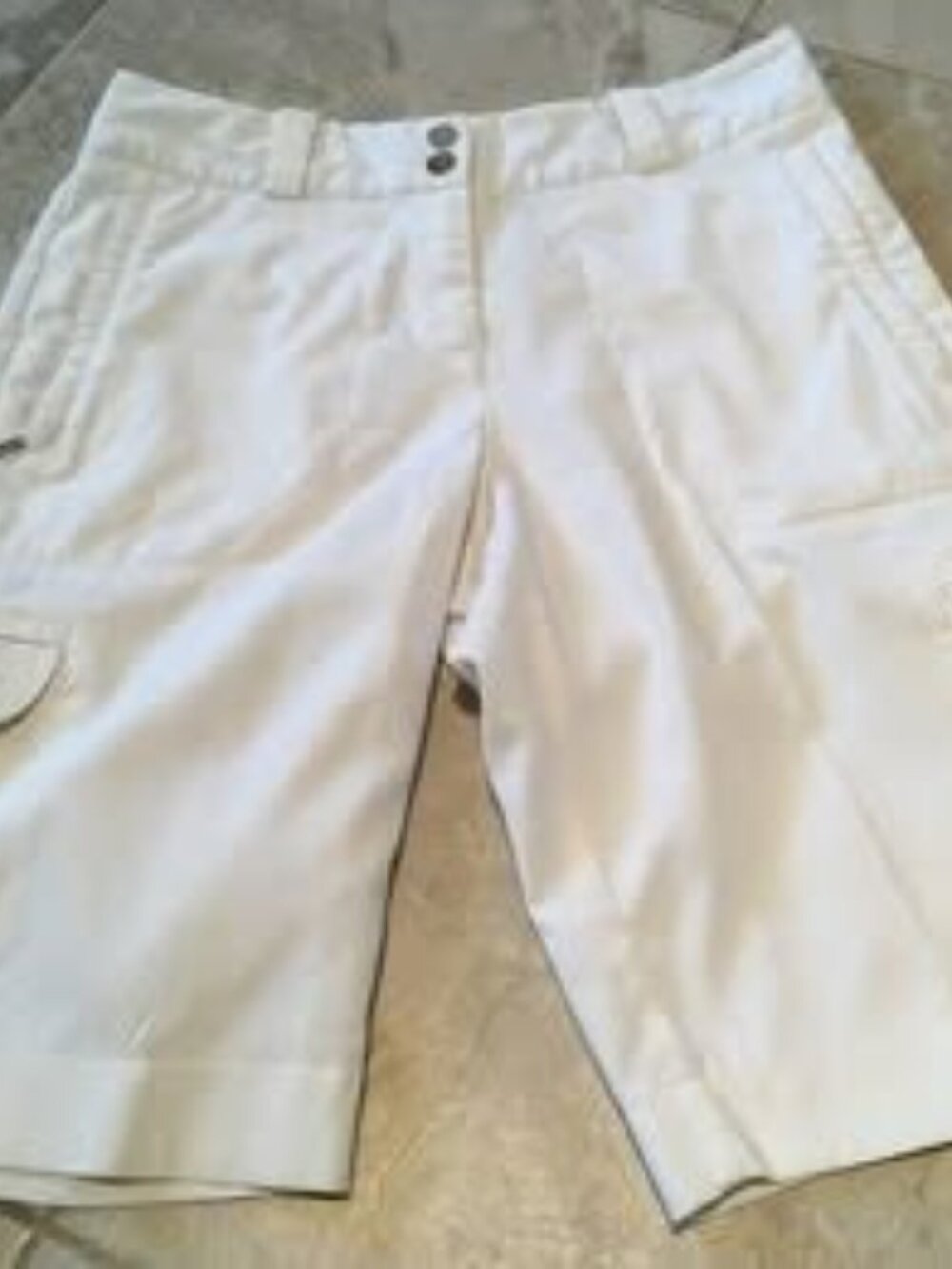 Nike Women's short Golf Dri-Fit Size 2 Medium